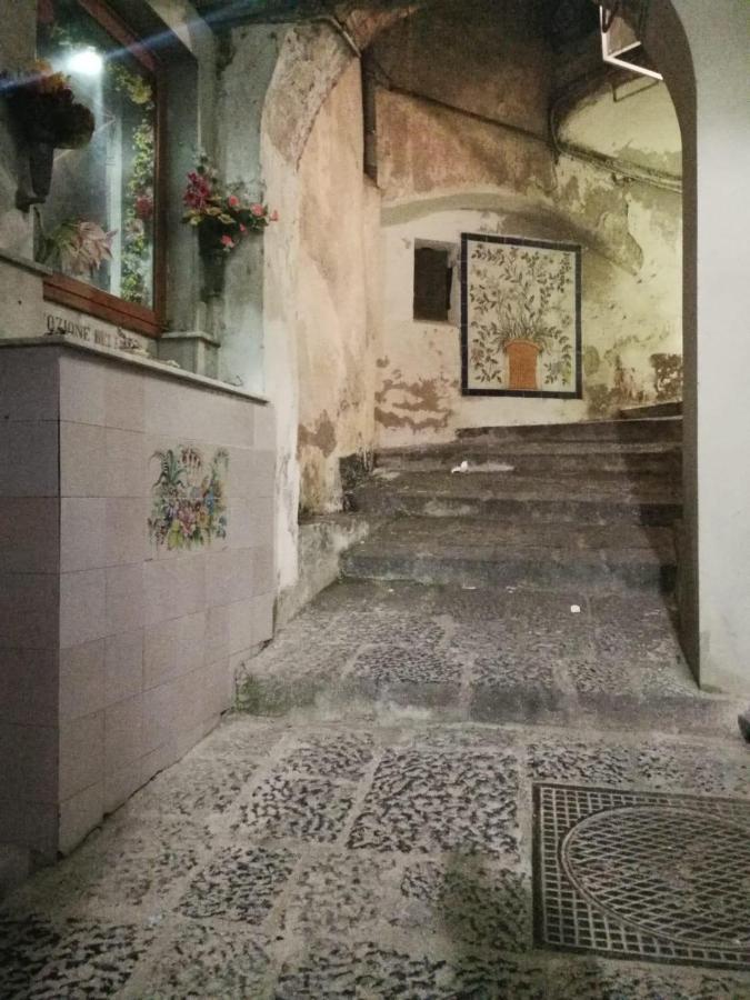 Vietri Casa Vacanze Flora المظهر الخارجي الصورة